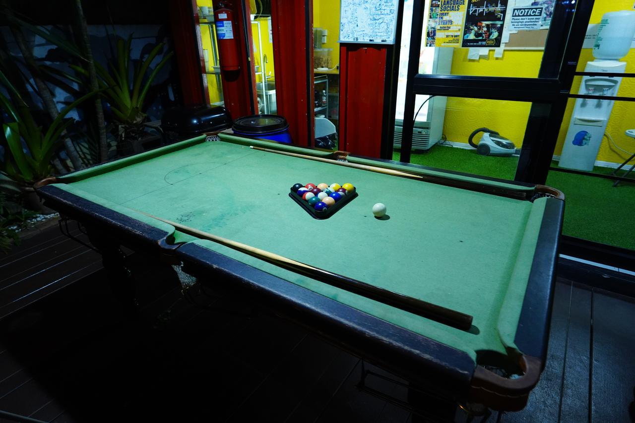 At Box Hostel Τσιάνγκ Μάι Εξωτερικό φωτογραφία